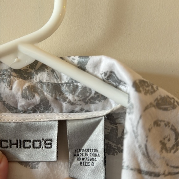 Chico's Lightweight Cotton Zip Jacket - Picture 3 of 10